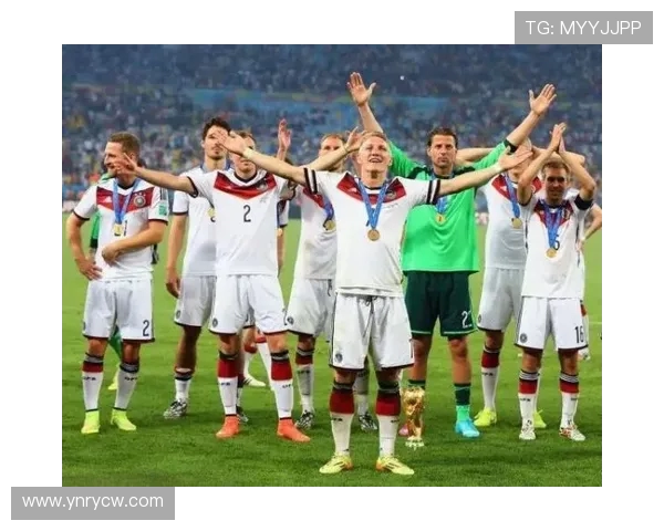 蓝衣军团九八世界杯意大利黄金阵容的荣耀与遗憾回望经典瞬间全景